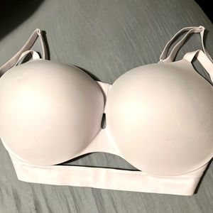 36 DDD Incredible Bra. Light purple. Wireless Push-up with Adjustable straps